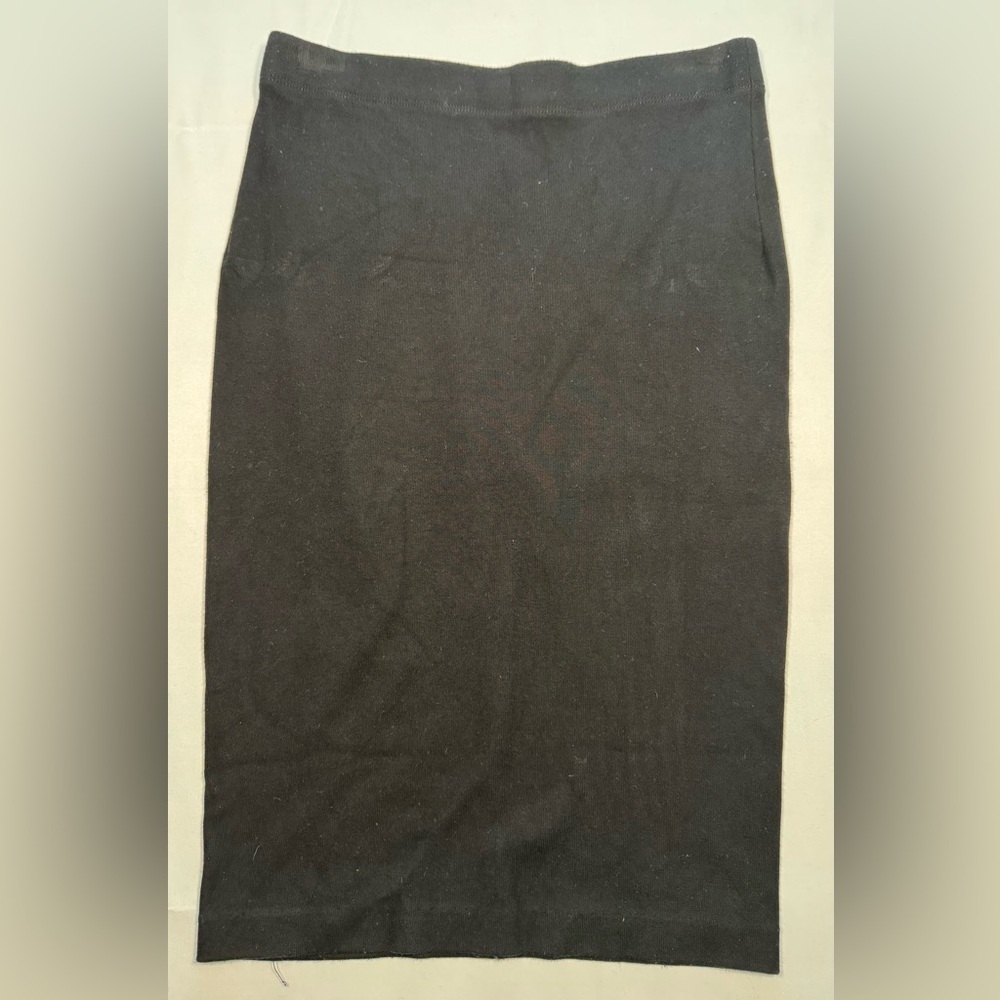 Vince Classic Black Pencil Skirt minimalist old money